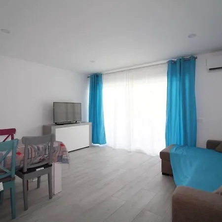 Torre Verde 3 Castelos Apartment